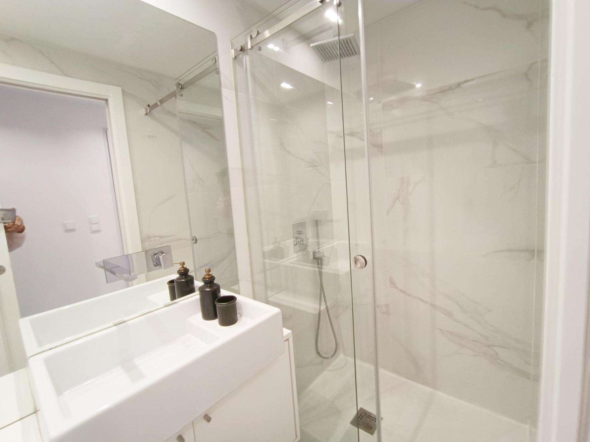 Center Quiet Apartment-lapa 2 Bathroom Lissabon